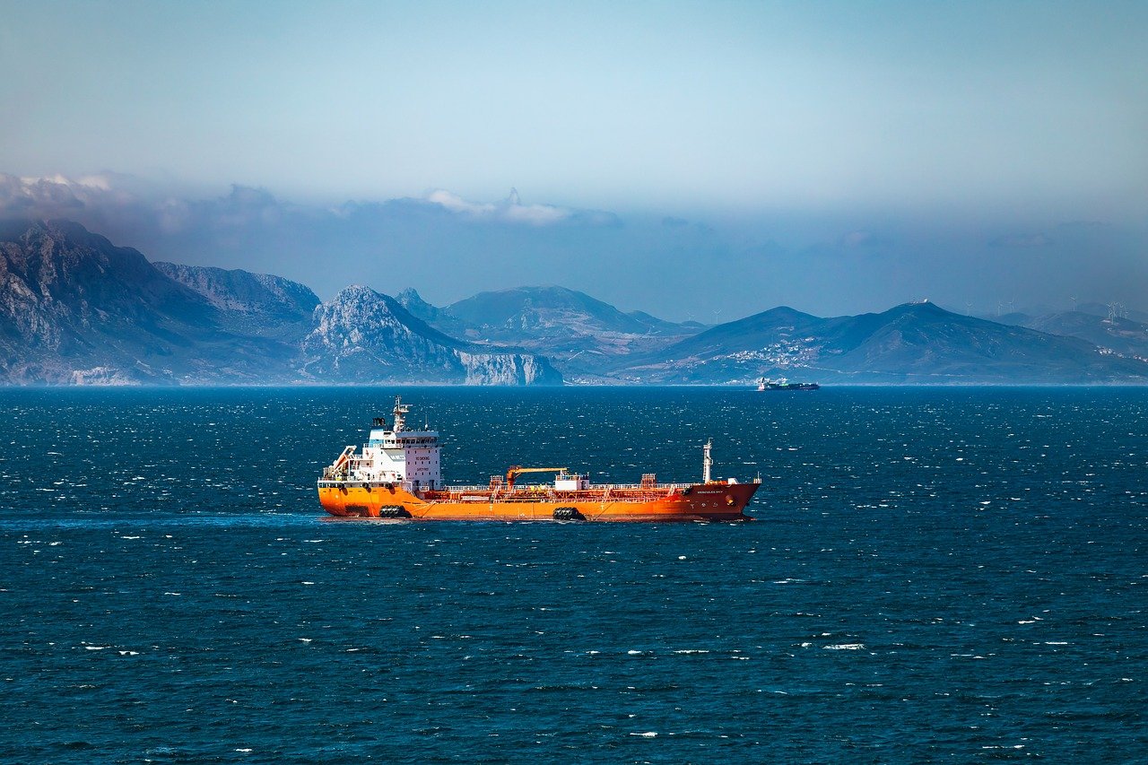 Global Markets Volatile Amid US-Iran Tensions and Oil Fluctuations